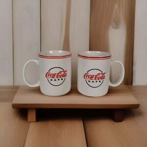 Vintage 2001 Coca Cola Cafe (Set of 2) Drinking Mugs Coffee Tea Gibson Houseware